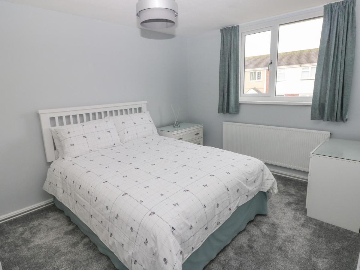 21 Sandfield Road Βίλα Burry Port Εξωτερικό φωτογραφία