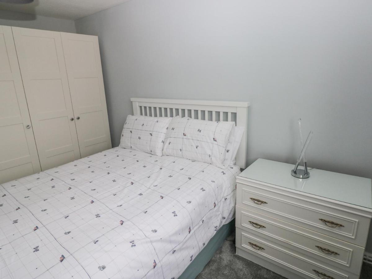 21 Sandfield Road Βίλα Burry Port Εξωτερικό φωτογραφία