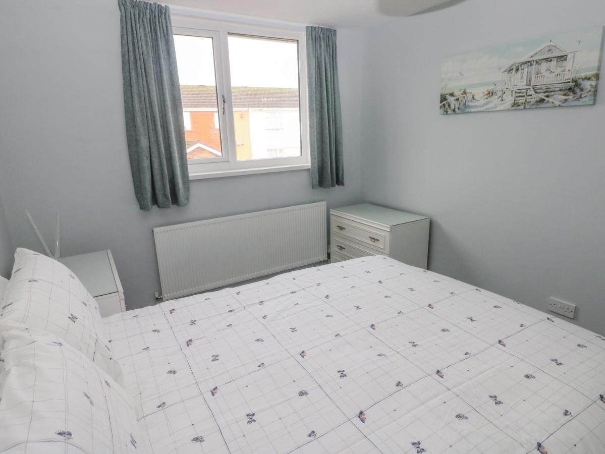 21 Sandfield Road Βίλα Burry Port Εξωτερικό φωτογραφία