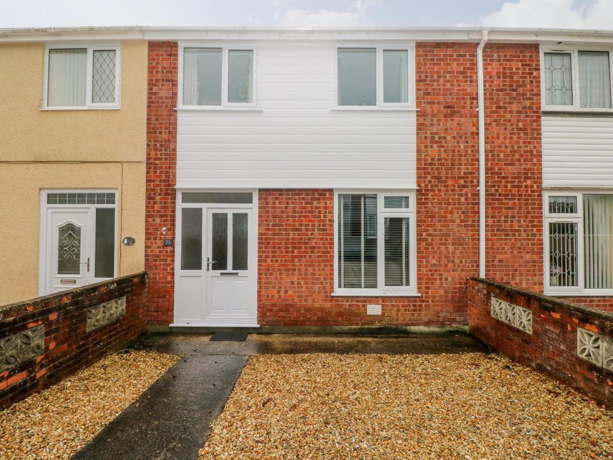 21 Sandfield Road Βίλα Burry Port Εξωτερικό φωτογραφία